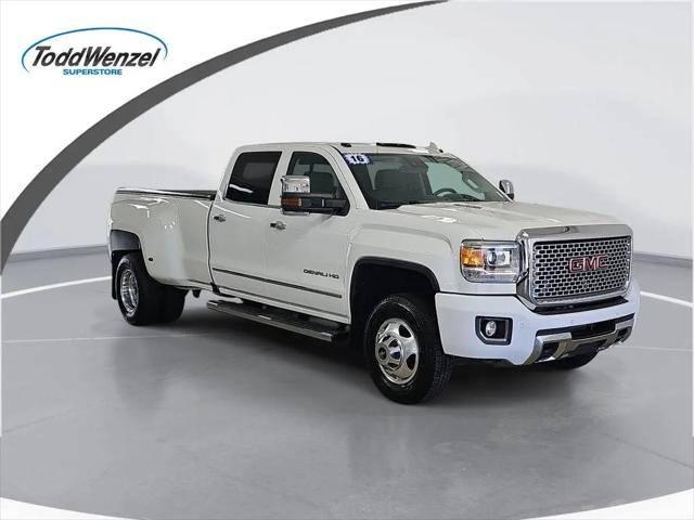2016 GMC Sierra 3500HD Denali for sale in Hudsonville, MI