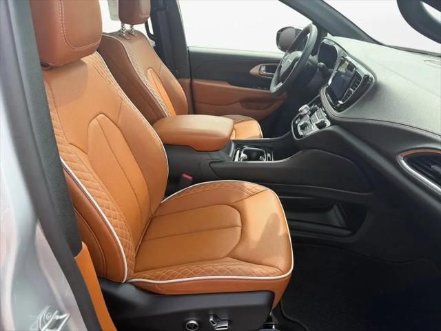 2026 Chrysler Pacifica Pinnacle AWD