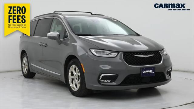 2022 Chrysler Pacifica Limited for sale in Wichita, KS