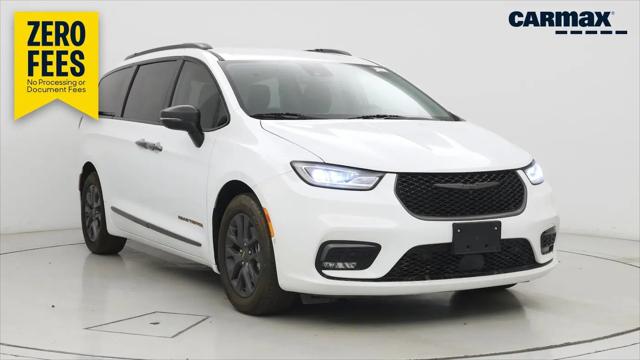 2023 Chrysler Pacifica Hybrid Touring L for sale in Vancouver, WA