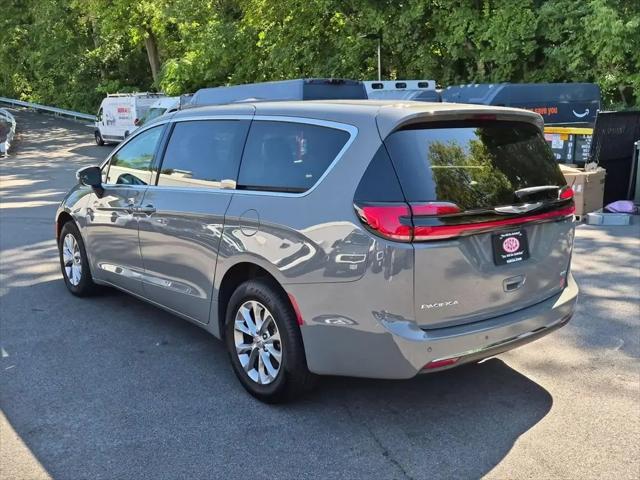 2023 Chrysler Pacifica Touring L AWD