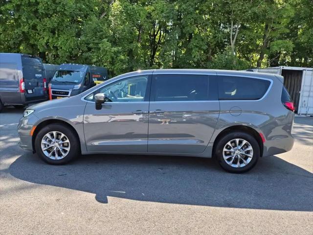2023 Chrysler Pacifica Touring L AWD