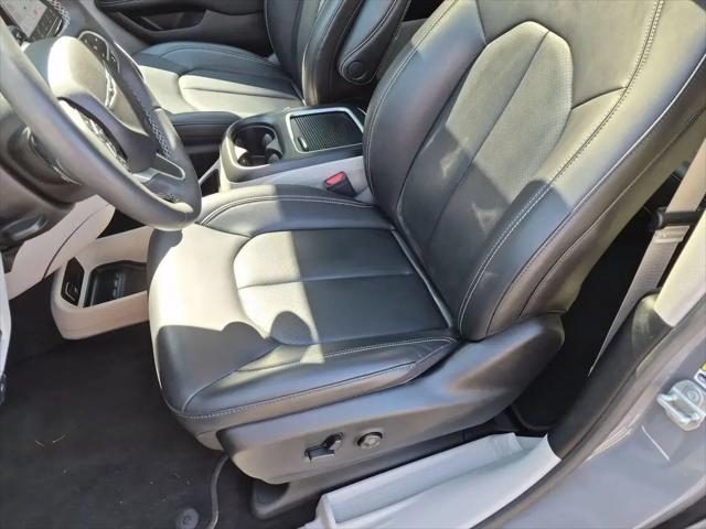 2023 Chrysler Pacifica Touring L AWD