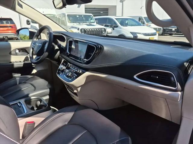 2023 Chrysler Pacifica Touring L AWD