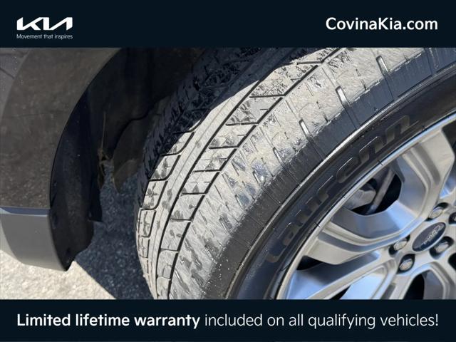 2022 Ford Edge Titanium
