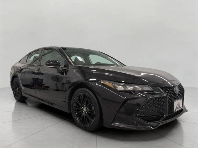 2022 Toyota Avalon XSE Nightshade Hybrid for sale in Neenah, WI
