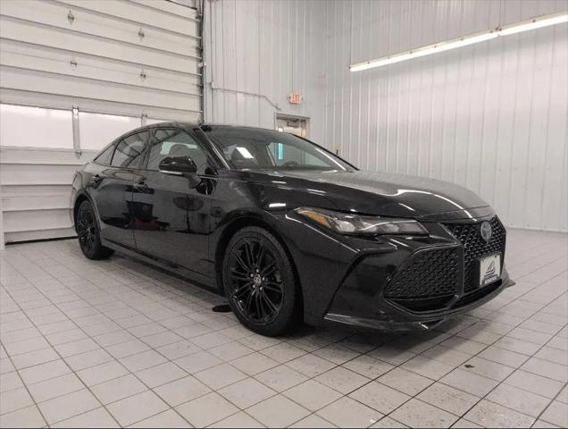 2022 Toyota Avalon XSE Nightshade Hybrid for sale in Neenah, WI