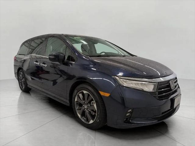 2021 Honda Odyssey Elite for sale in Neenah, WI