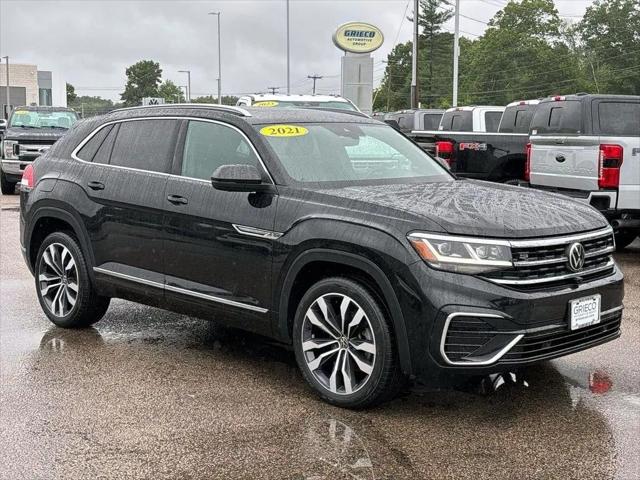 2021 Volkswagen Atlas Cross Sport 3.6L V6 SEL Premium R-Line for sale in Johnston, RI