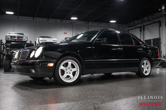 1999 Mercedes-Benz E 320 Sedan for sale in Cary, IL