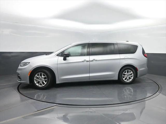 2024 Chrysler Pacifica Touring L for sale in Charles City, IA