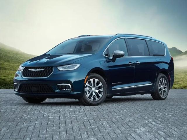 2022 Chrysler Pacifica Hybrid Touring L for sale in Monroe, MI