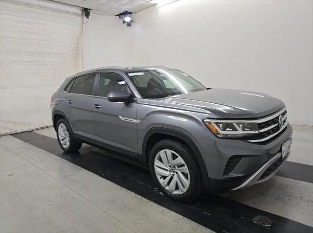 2023 Volkswagen Atlas Cross Sport 3.6L V6 SE w/Technology for sale in Sheboygan, WI