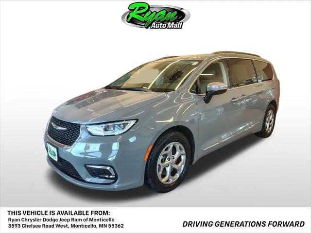 2023 Chrysler Pacifica Limited for sale in Monticello, MN