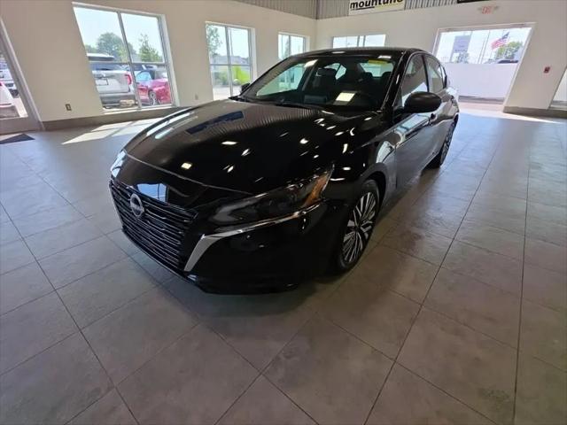 2025 Nissan Altima SV FWD for sale in Sterling Heights, MI