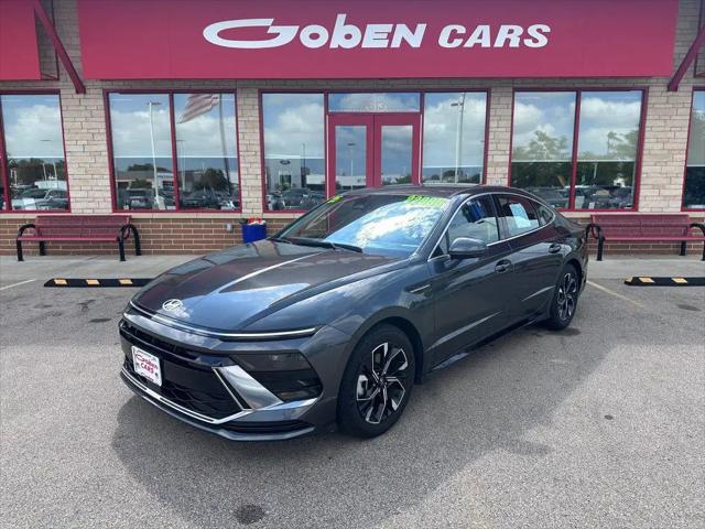 2025 Hyundai Sonata SEL for sale in Middleton, WI