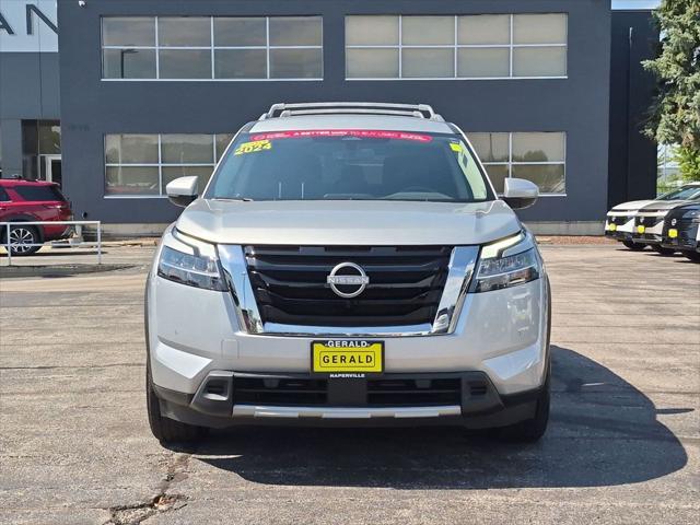 2024 Nissan Pathfinder SL 4WD