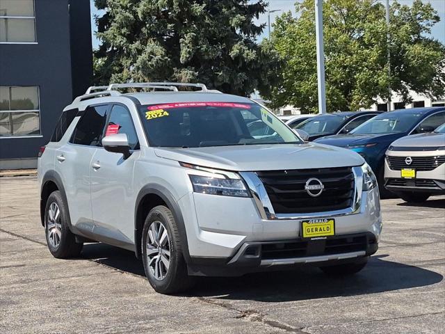 2024 Nissan Pathfinder SL 4WD