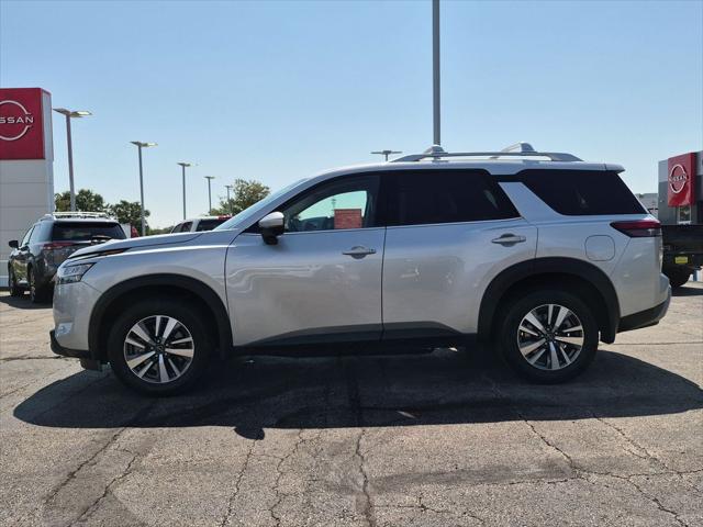 2024 Nissan Pathfinder SL 4WD
