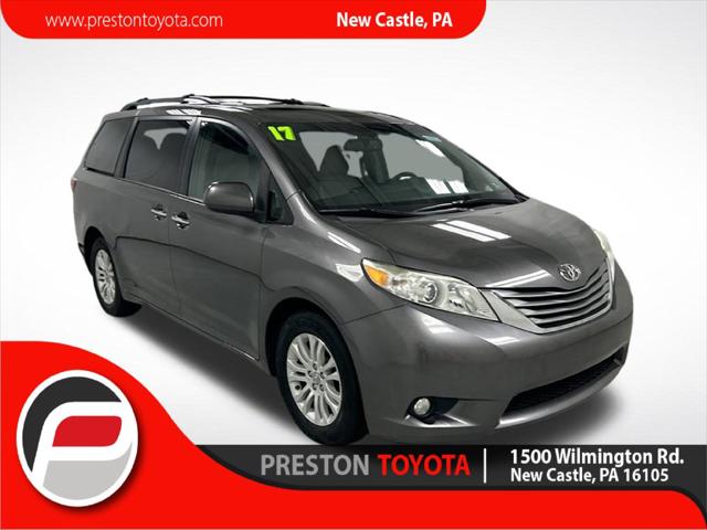 2017 Toyota Sienna XLE 8 Passenger