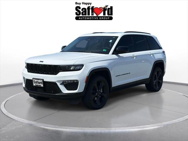 2023 Jeep Grand Cherokee Limited 4x4 2023 Jeep Grand Cherokee Limited 4x4