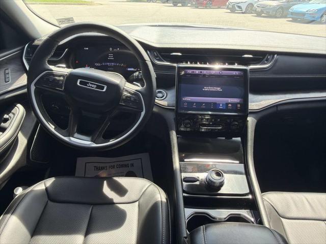 2023 Jeep Grand Cherokee Limited 4x4 2023 Jeep Grand Cherokee Limited 4x4