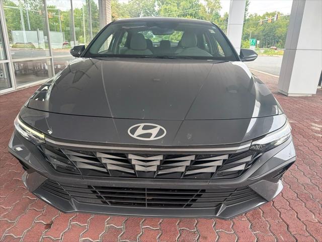 2024 Hyundai Elantra SEL 2024 Hyundai Elantra SEL