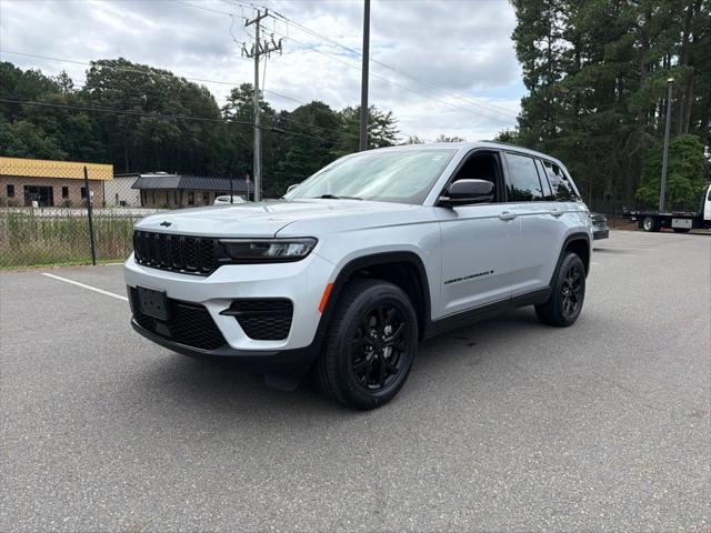 2025 Jeep Grand Cherokee Altitude 4x4 2025 Jeep Grand Cherokee Altitude 4x4