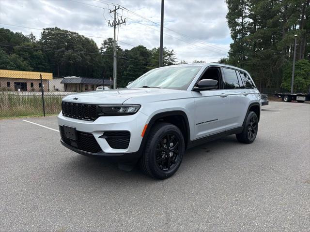 2025 Jeep Grand Cherokee Altitude 4x4 2025 Jeep Grand Cherokee Altitude 4x4