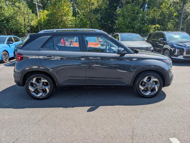 2025 Hyundai Venue Limited 2025 Hyundai Venue Limited