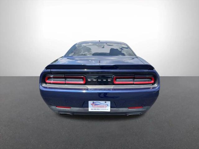 2017 Dodge Challenger SXT