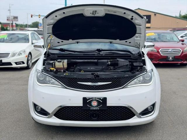 2017 Chrysler Pacifica Limited