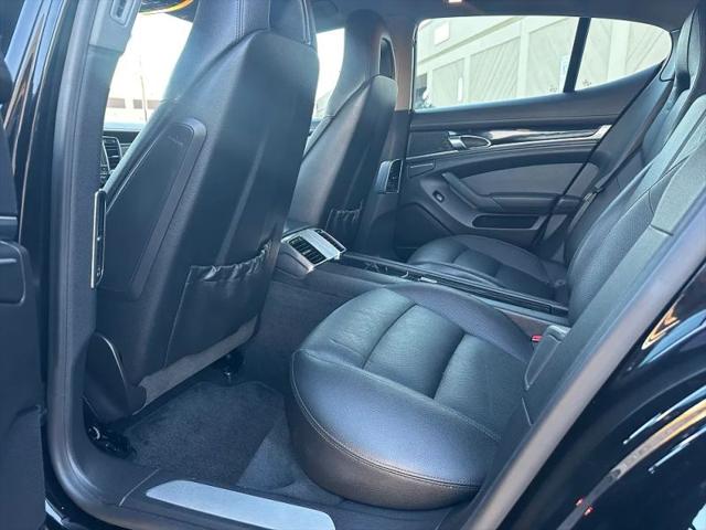 2012 Porsche Panamera 4