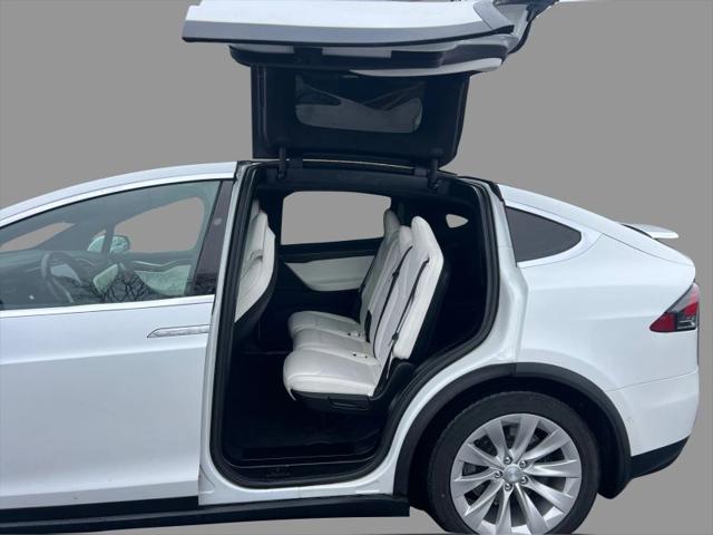 2017 Tesla Model X 90D