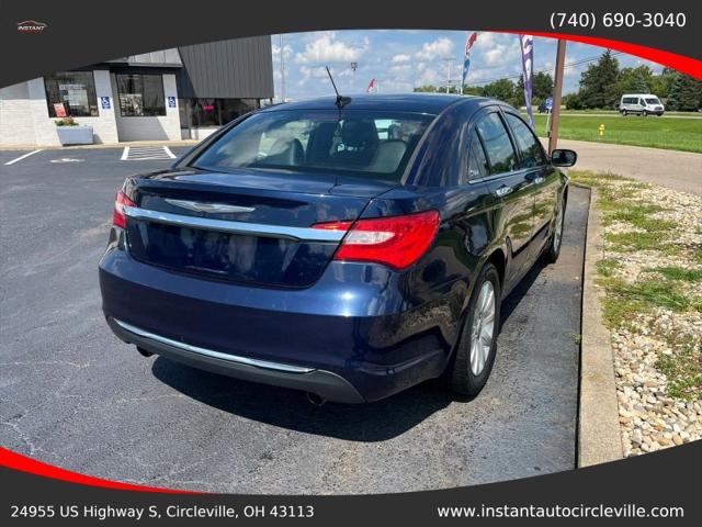 2013 Chrysler 200 Limited