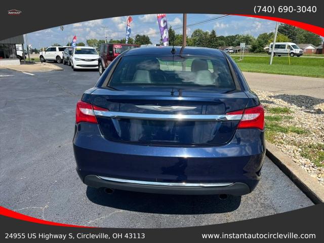 2013 Chrysler 200 Limited