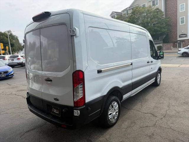 2019 Ford Transit Medium Roof w/Sliding Side Door w/LWB