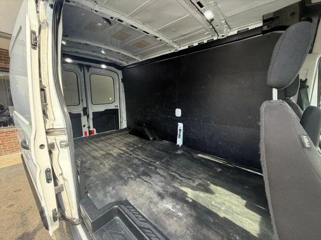 2019 Ford Transit Medium Roof w/Sliding Side Door w/LWB