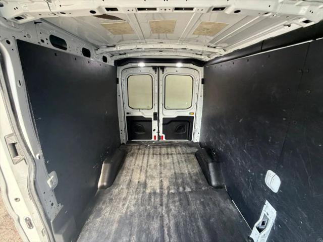 2019 Ford Transit Medium Roof w/Sliding Side Door w/LWB