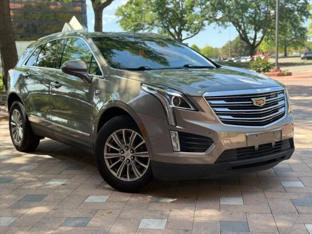 2017 Cadillac XT5 Luxury for sale in Dearborn, MI