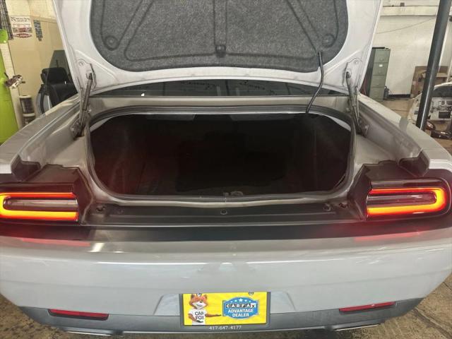 2021 Dodge Challenger SXT