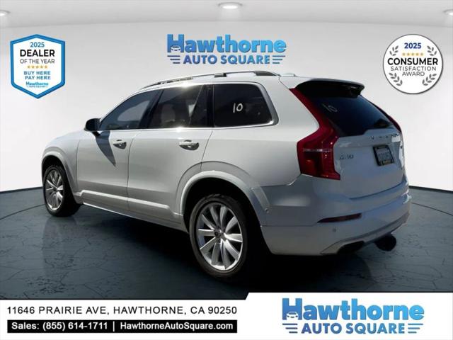 2016 Volvo XC90 T6 Momentum