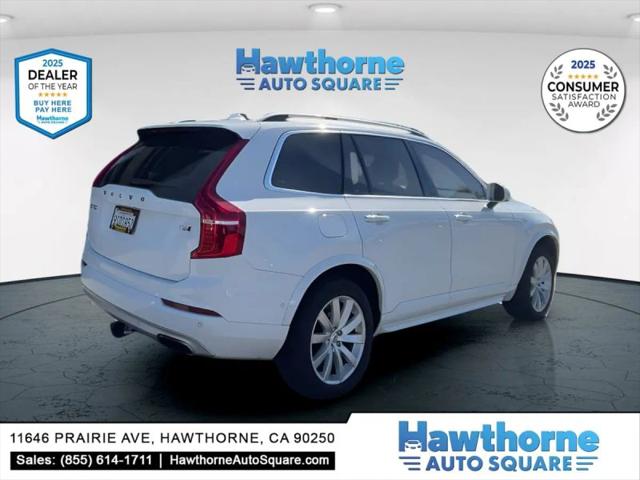 2016 Volvo XC90 T6 Momentum