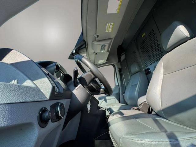 2017 Ford Transit Medium Roof w/Sliding Side Door w/RWB