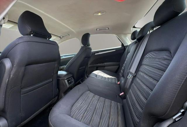 2016 Ford Fusion SE
