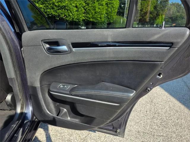 2019 Chrysler 300 300S