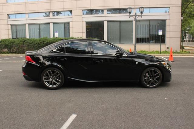 2017 Lexus IS 200t 200t