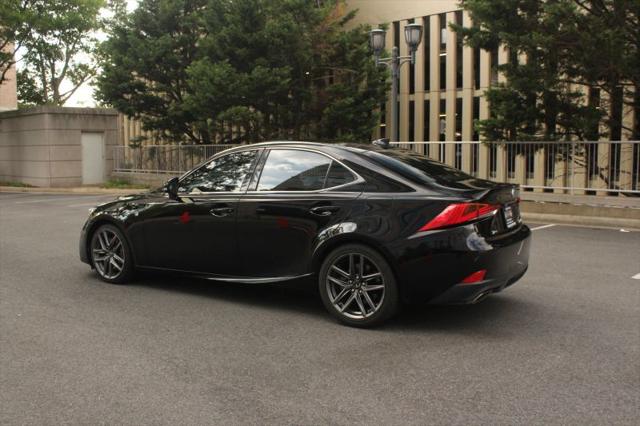 2017 Lexus IS 200t 200t