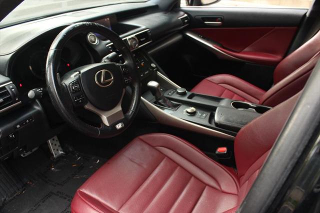 2017 Lexus IS 200t 200t