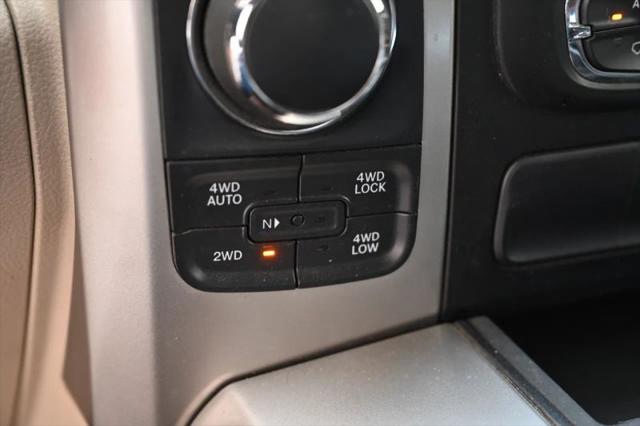 2017 Ram 1500 Big Horn Crew Cab 4x4 57 Box